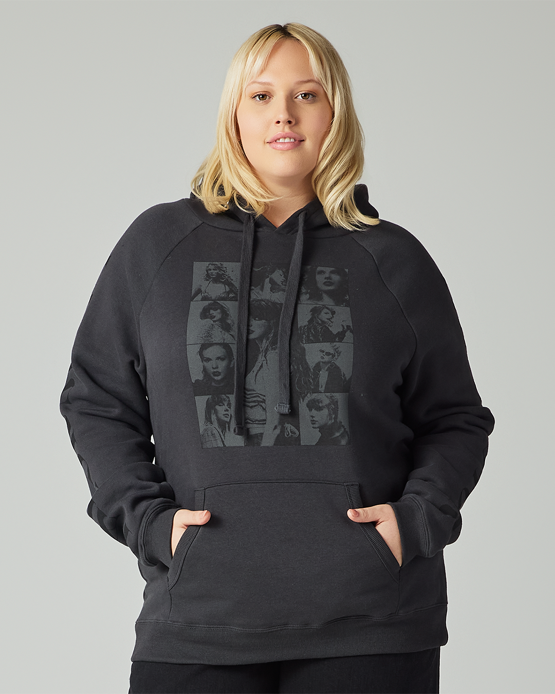 Taylor Swift | The Eras Tour Through London Black Hoodie 2XL close up front