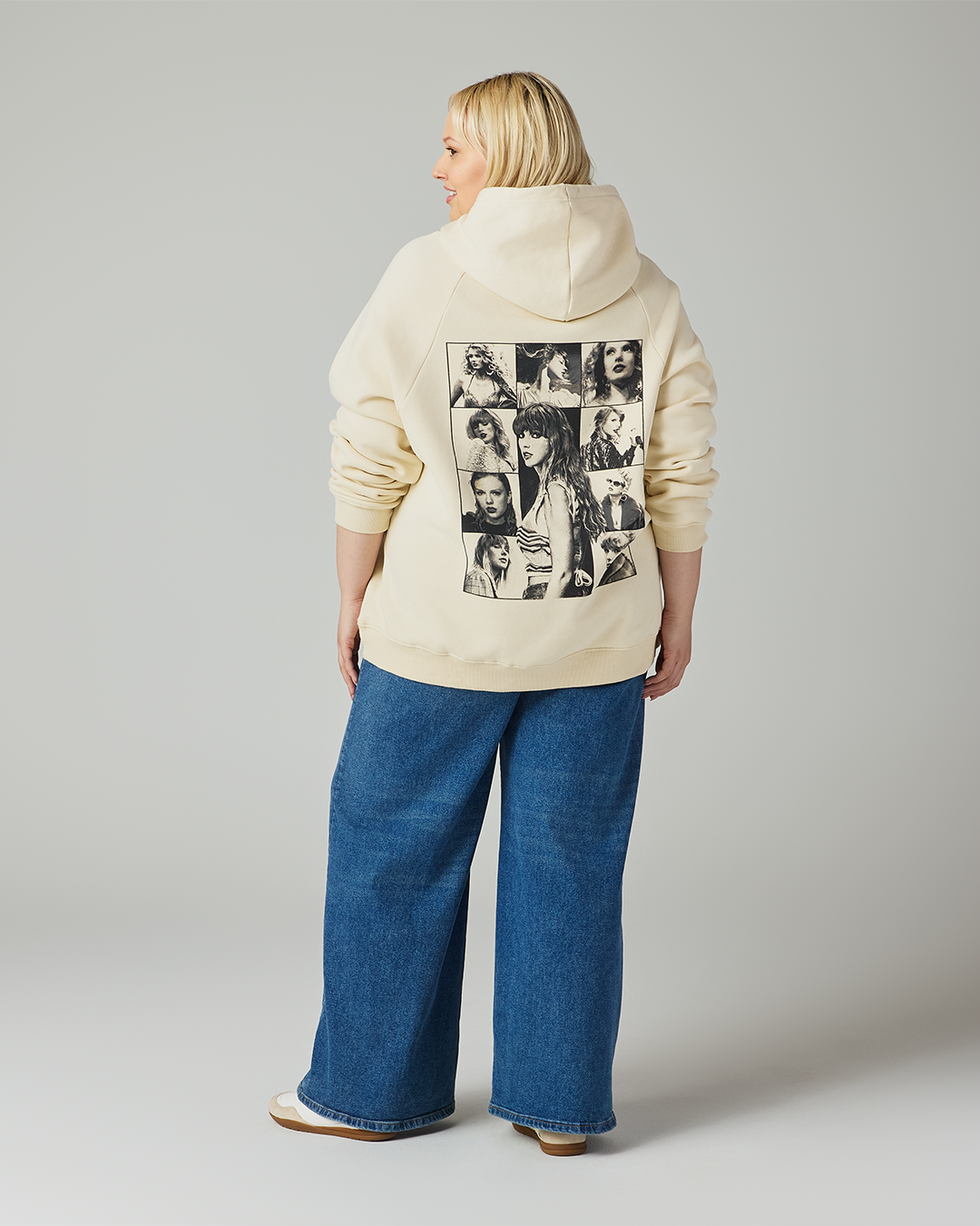 Taylor Swift | The Eras Tour I Beige Hoodie 2XL model back full length