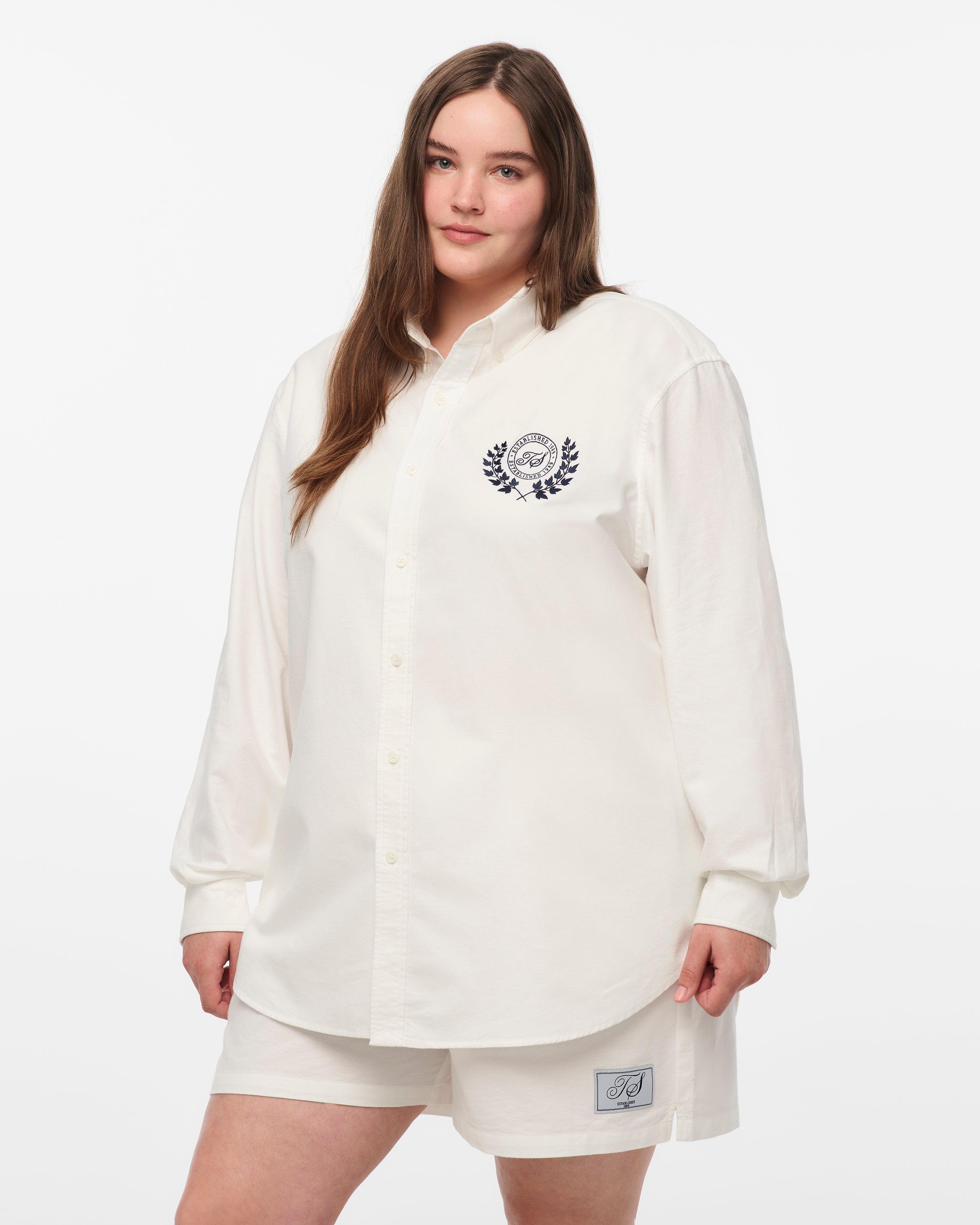 TS Crest White Oxford Shirt 2XL model close up