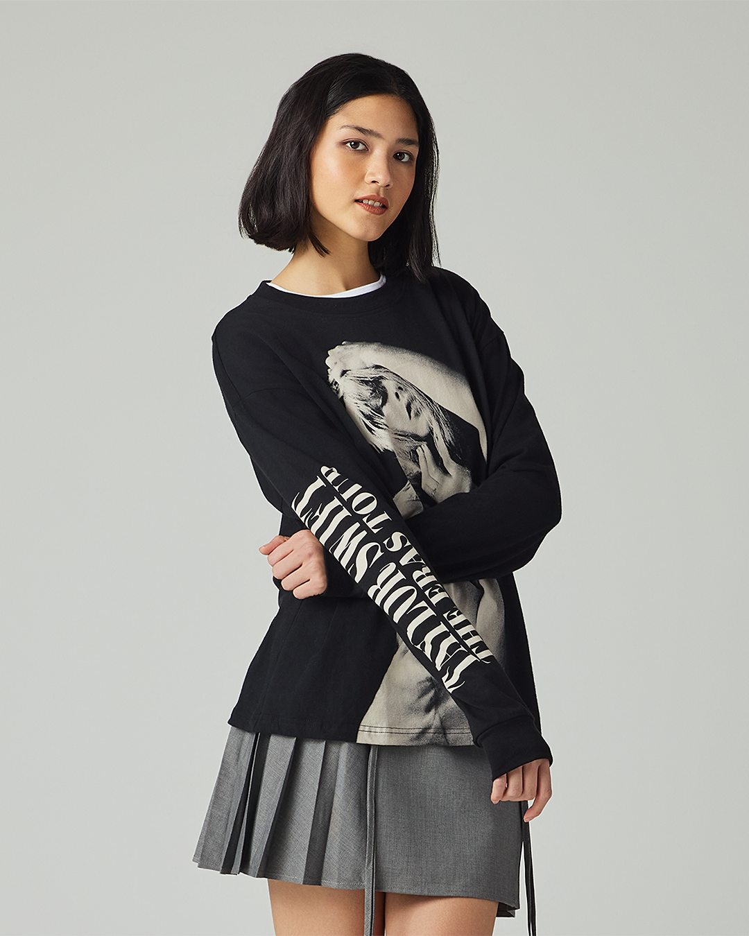 Taylor Swift | The Eras Tour Photo Long Sleeve T-Shirt S size model front close up