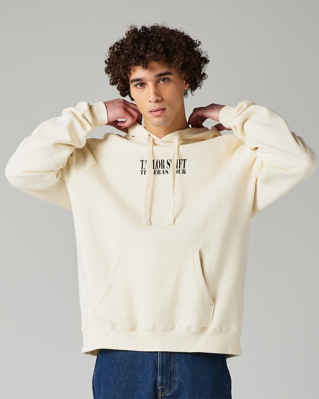 Taylor Swift | The Eras Tour I Beige Hoodie L model 