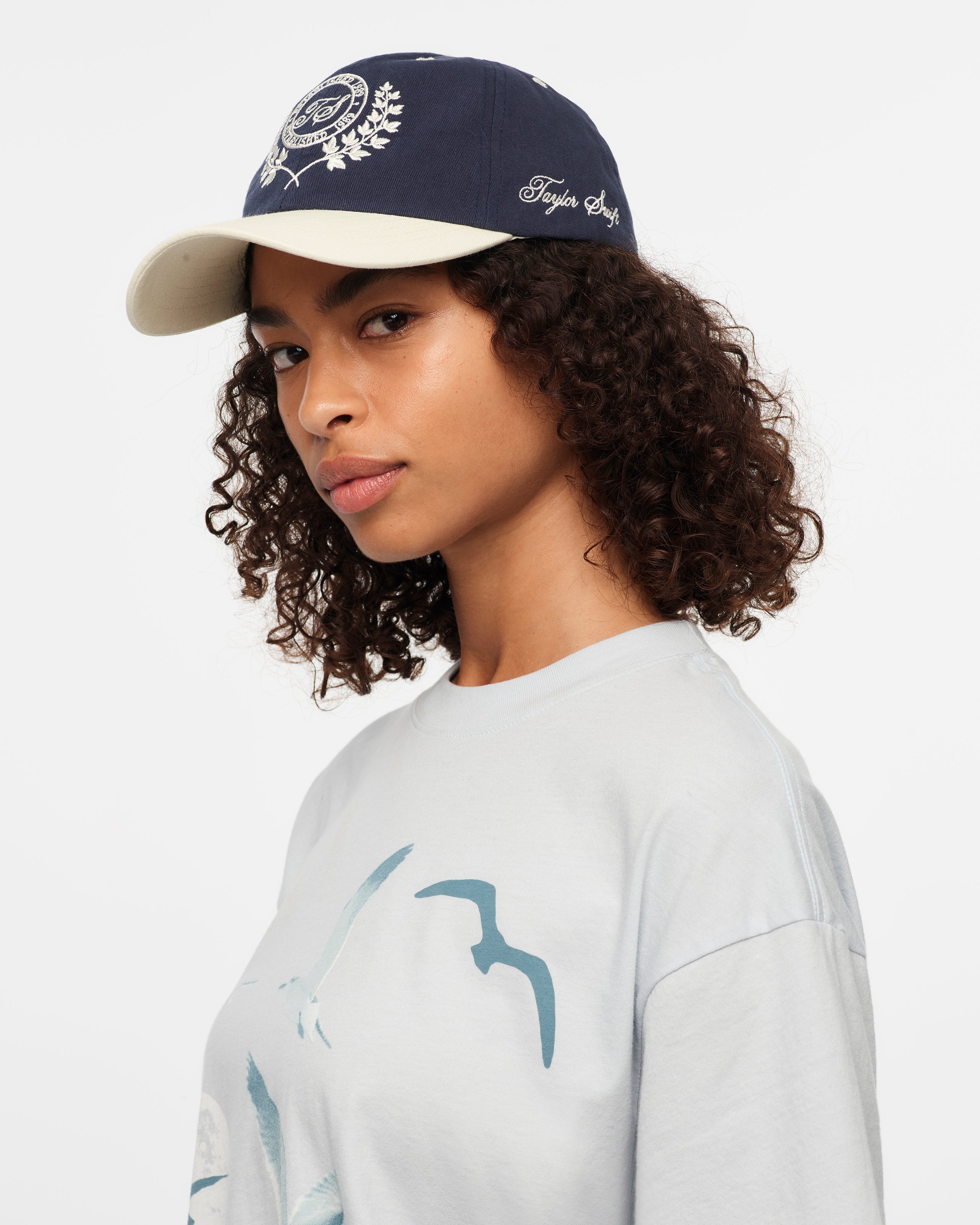 TS Crest Navy Hat S model